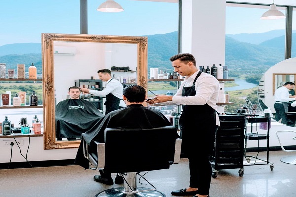 Saloon for Men